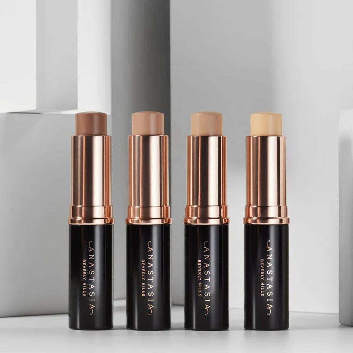 Contour & Highlight Stick - Shadow